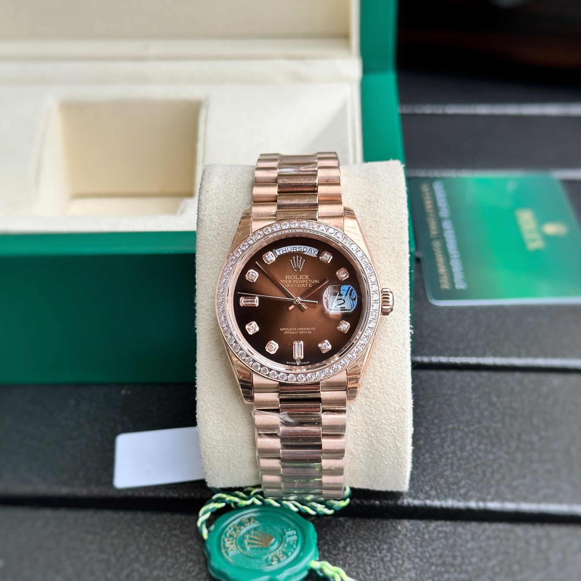 Rolex Day-Date Fake Watch Dial Chocolate EW Factory 36mm - Elite Watch Atelier