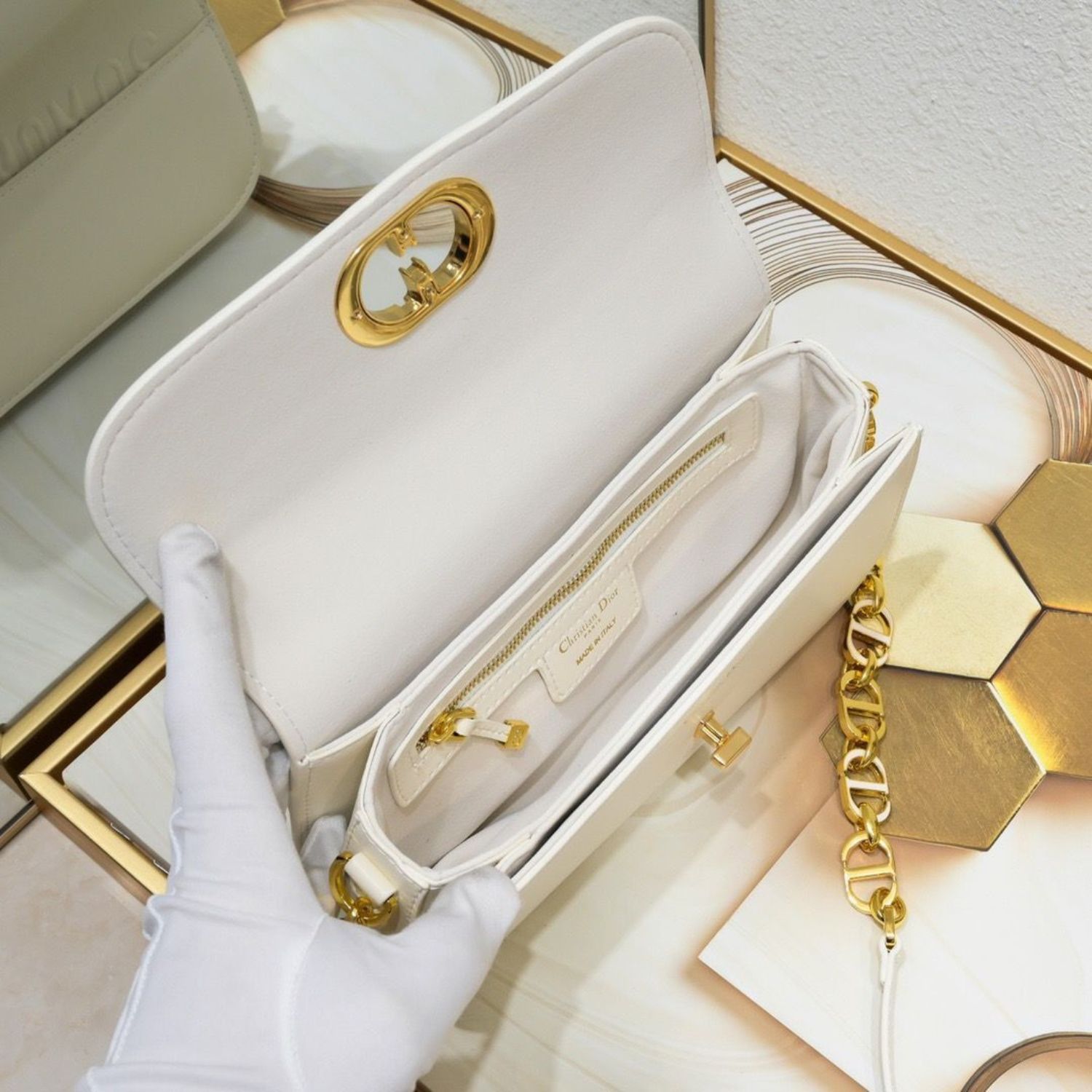 30 Montaigne Avenue Bag Black/White/Blue/Beige/Light Pink For Women 9 in/ 22.5cm M9260UMOA_M9001:1High-quality replica