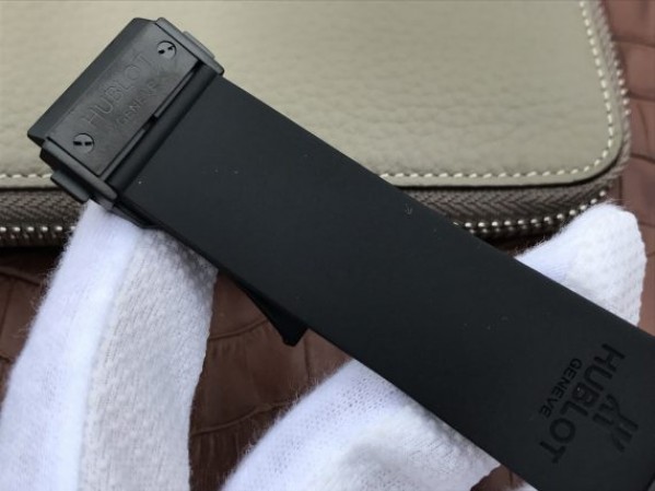 Replica Hublot Big Bang Full Ceramic Maradona Limited Edition Black Gummy Strap A7750 - Top club