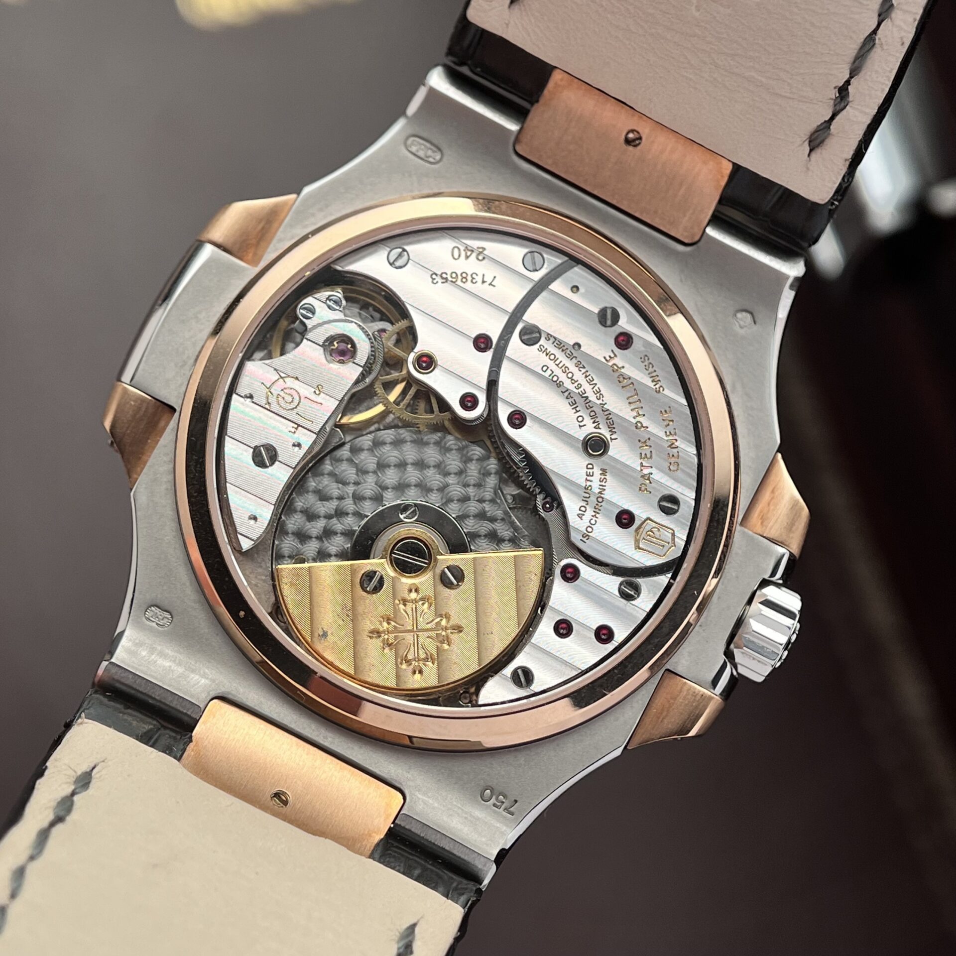 Patek Philippe 5712R Demi Rose Gold High Quality Replica Watch Factory GR 40mm - Top club