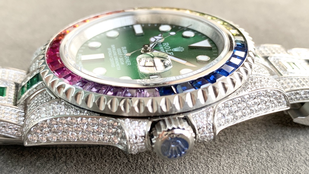 Rolex Submariner Special Edition with diamonds - Green iridescent diamonds - All diamonds - 40 mm(1:1 replica) - Elite Watch Atelier