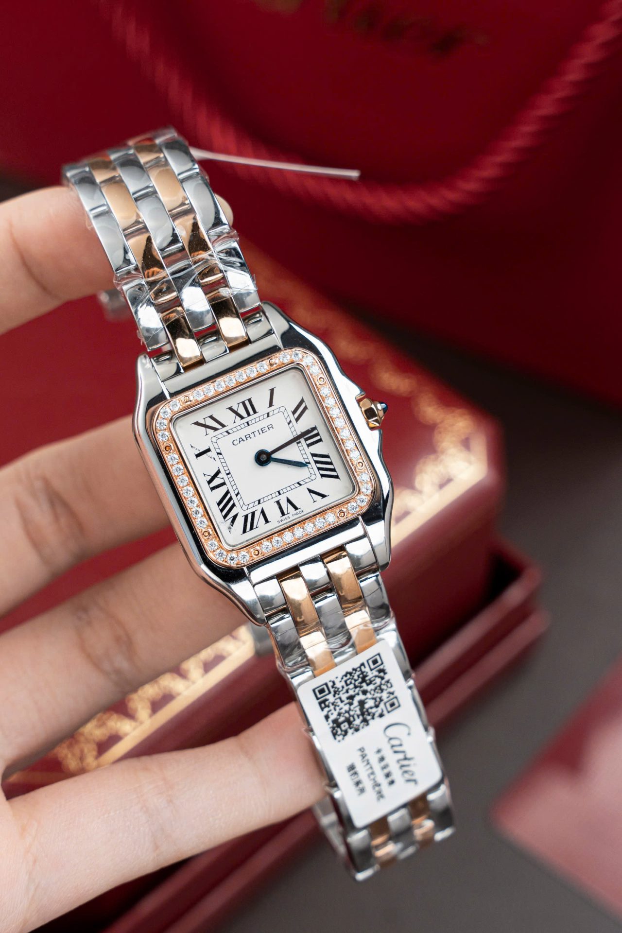 Cartier Panthere WSPN007 Demi Rose Gold Replica Watch Diamonds Moissanite Hong Kong 27x37mm - Top club