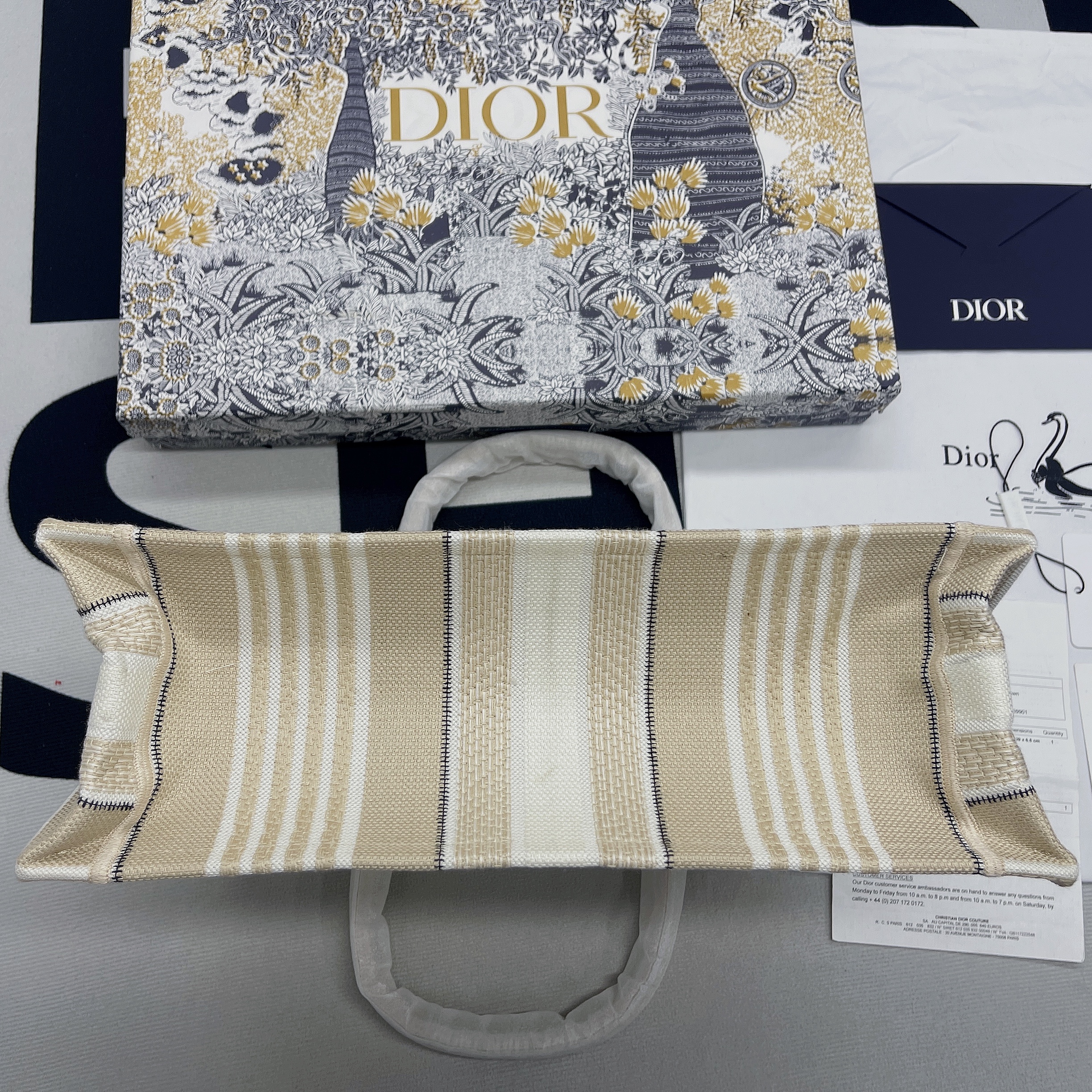 Christian Dior Medium Dior Book Tote Beige, For Women, Women’s Handbags 14in/36cm CD1:1High-quality replica