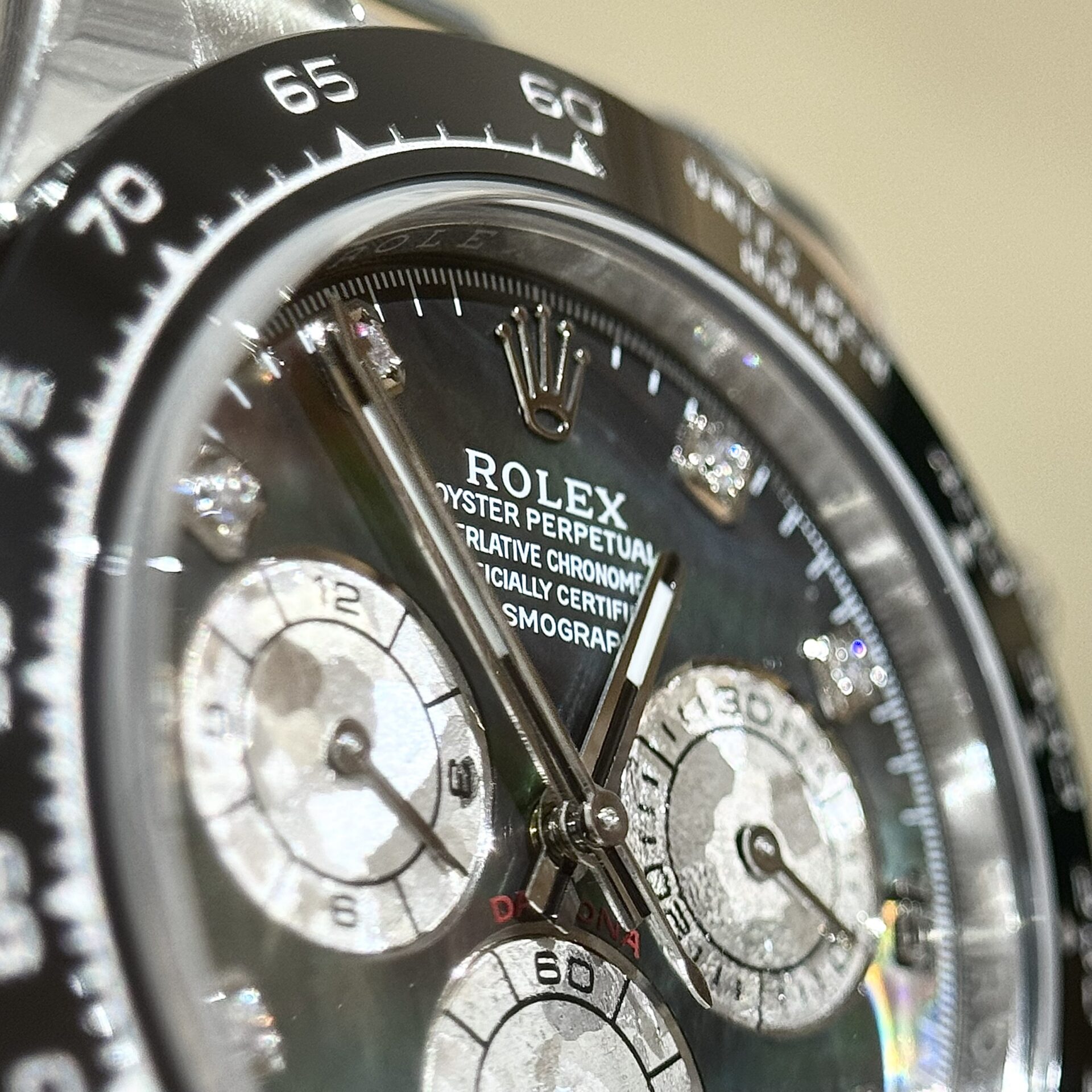 Rolex Replica Watches Daytona Mother Of Pearl And Moissanite Diamonds Dial 40mm - Top club