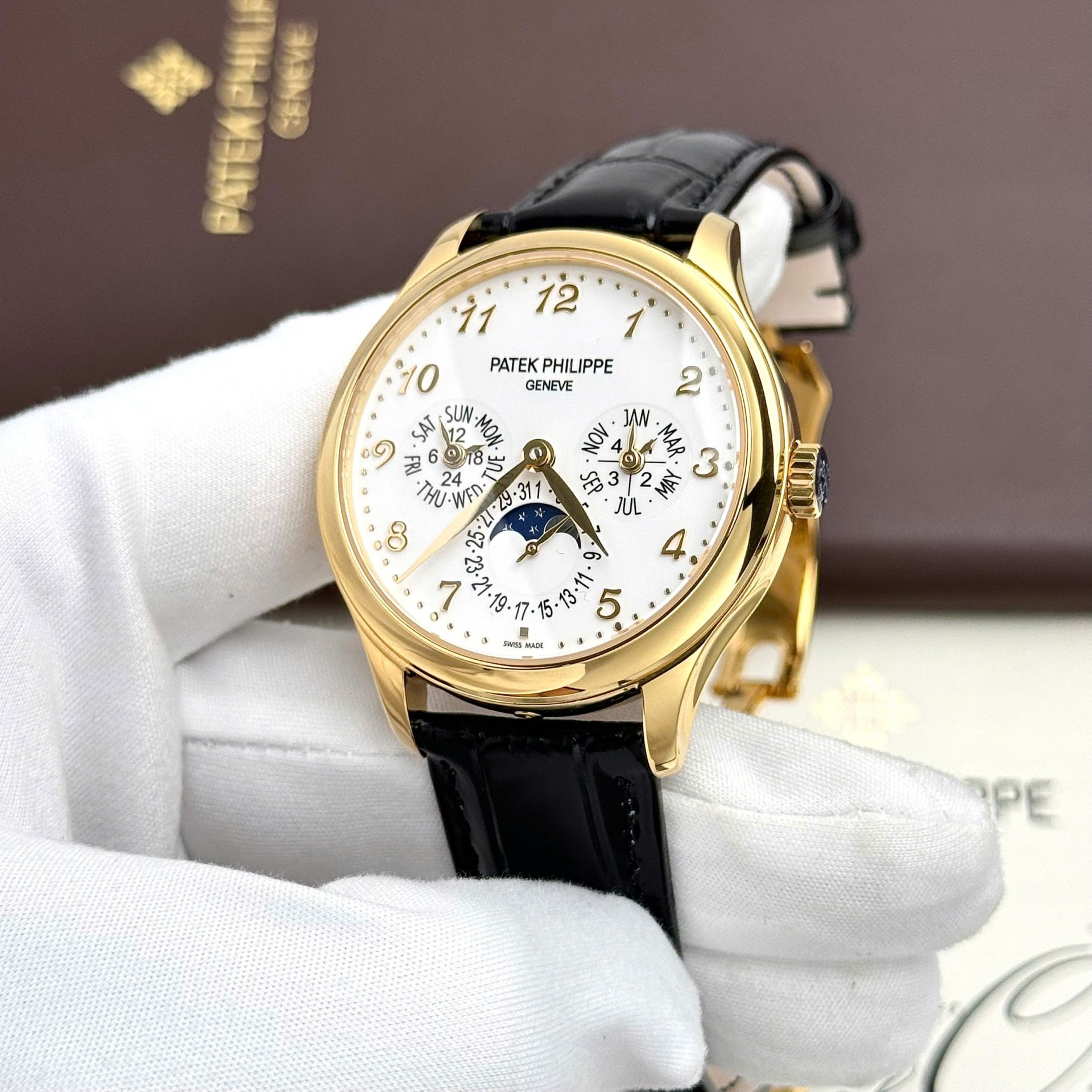 Patek Philippe Grand Complicaitons 5327J Best Replica Watches Leather Strap Men s 40mm - Top club