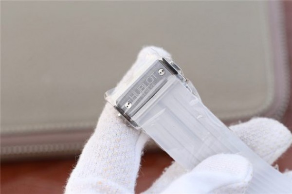 Replica Hublot Big Bang Unico Sapphire Plastic Case Skeleton Dial White Rubber Strap Jap Quartz - Top club