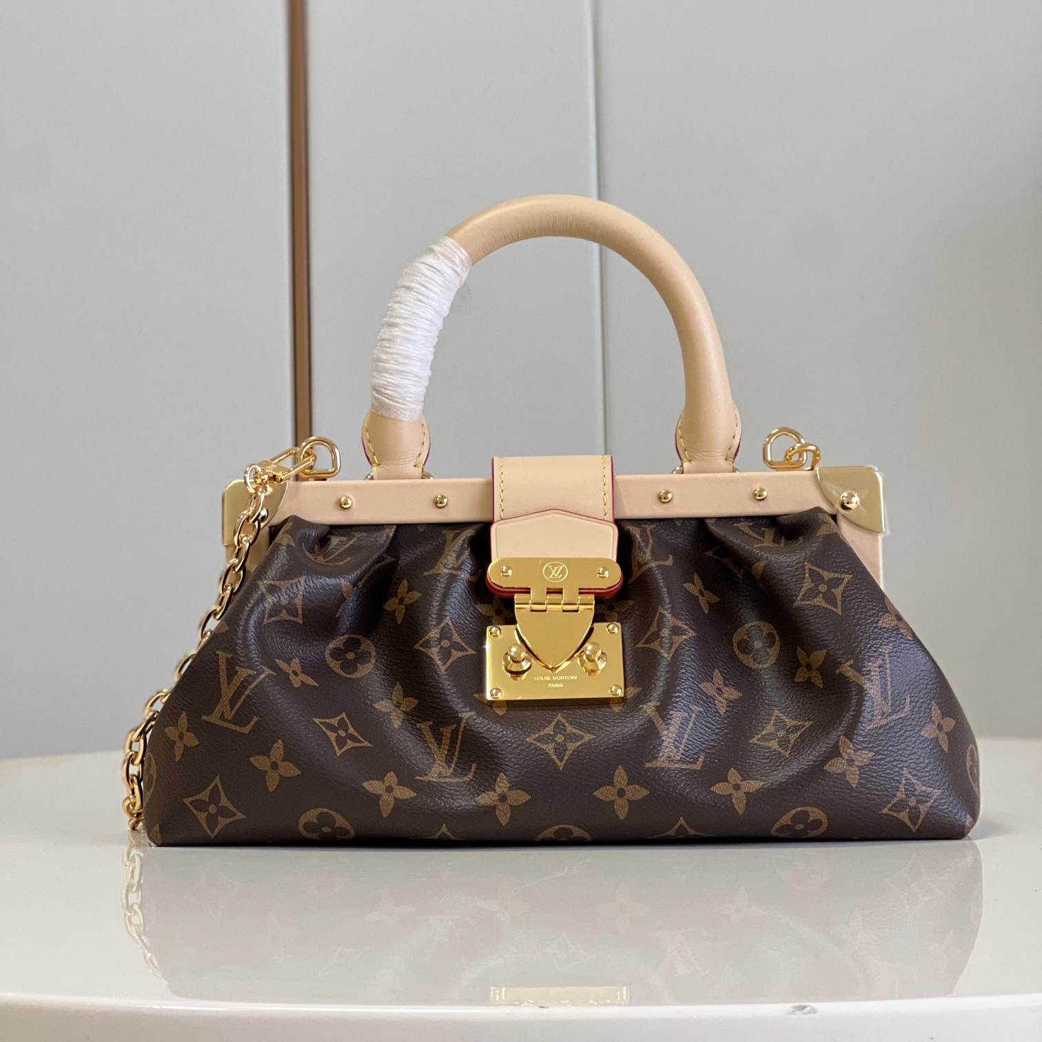 Louis Vuitton Monogram Clutch M465441:1High-quality replica