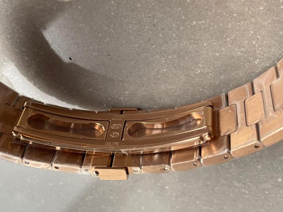 Replica PATEK PHILIPPE Nautilus Moon Phases 5712 RG Grey Dial on RG Bracelet PPF A240 - Top club