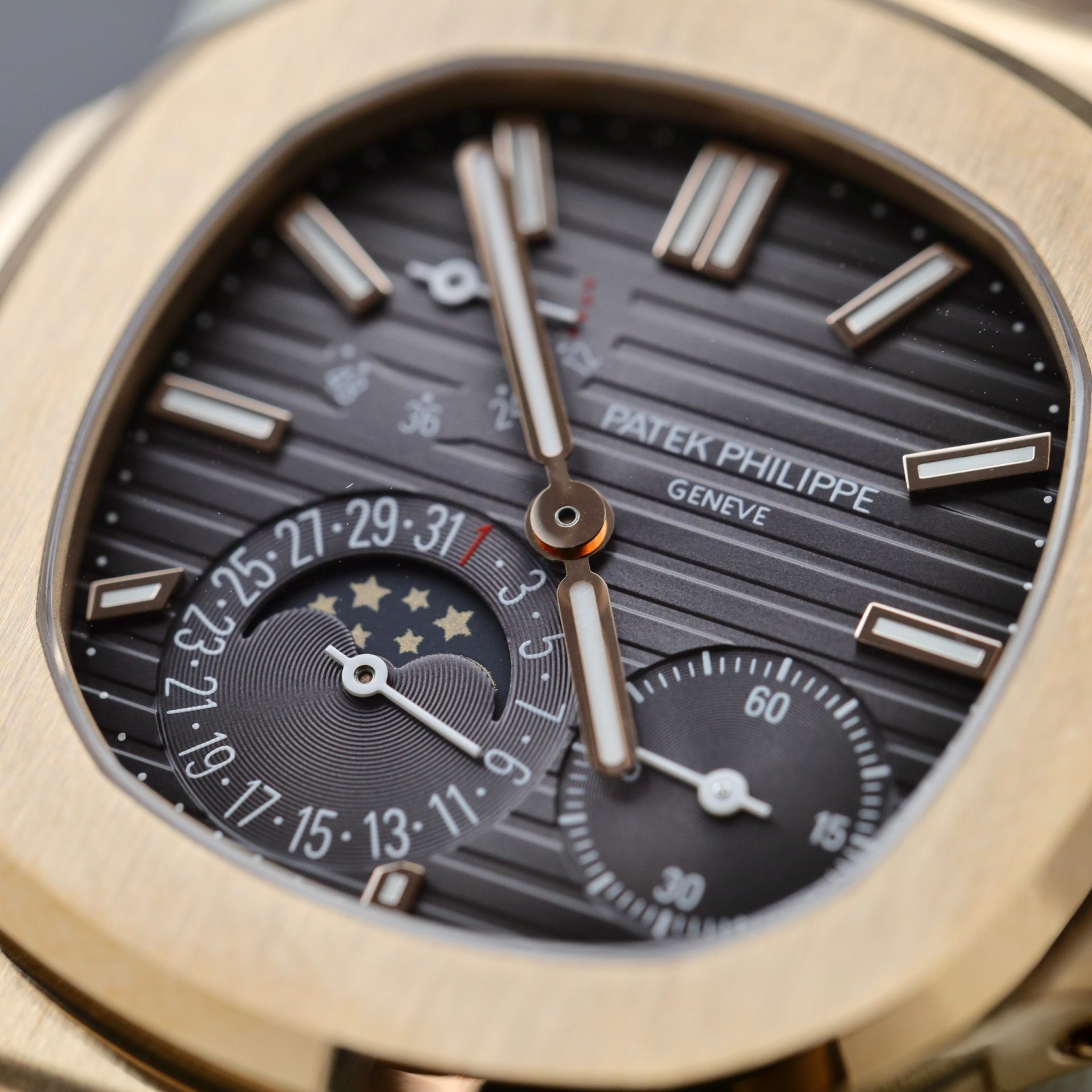 Patek Philippe Replica Watch Nautilus 5712R Rose Gold PPF Factory 40mm - Top club
