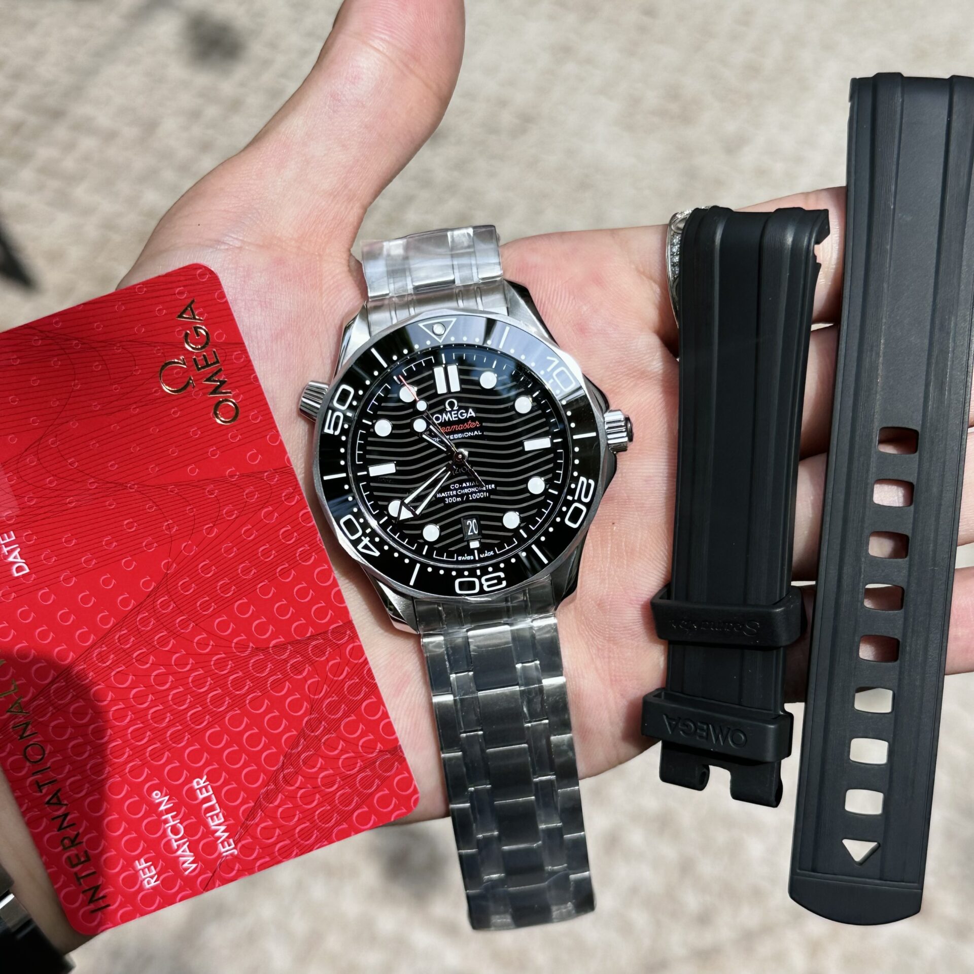 Omega Replica 1:1 Watch Seamaster Black Dial Full Set VS Factory 42mm - Top club