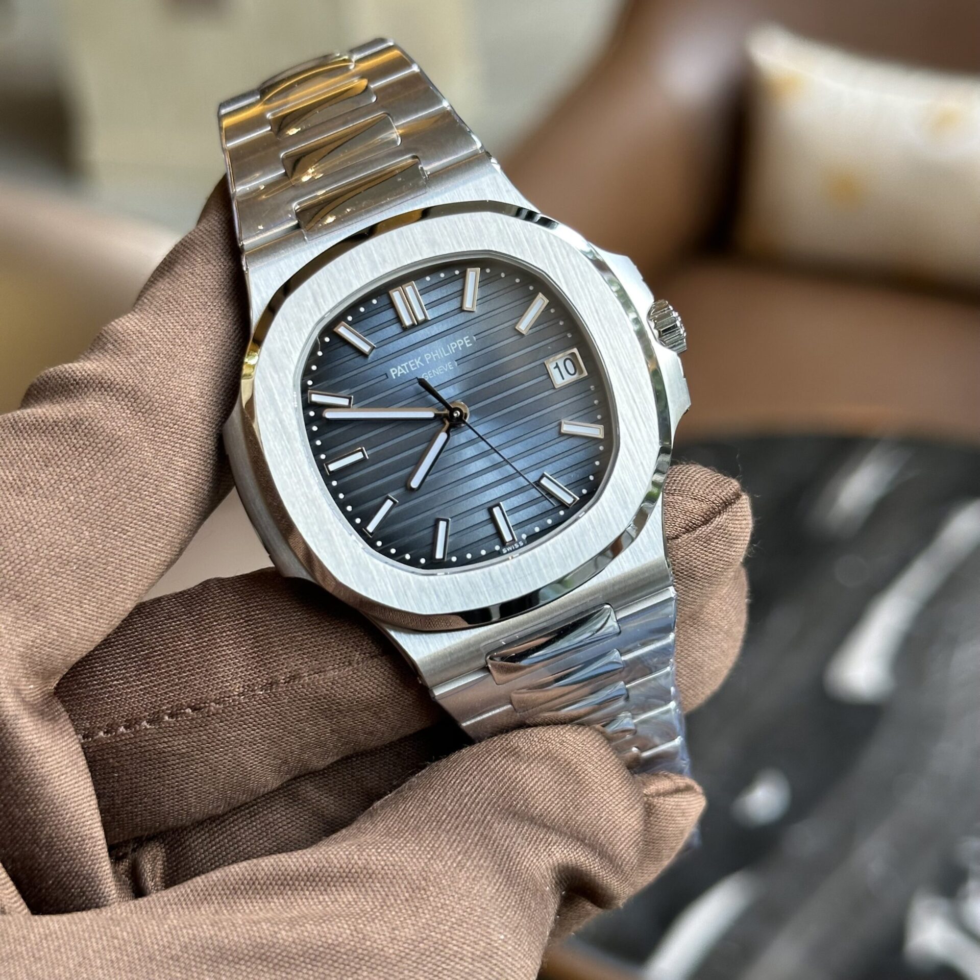 Patek Philippe Nautilus 5811 Replica 1:1 Watch Grey Dial 3K Factory 41mm - Elite Watch Atelier