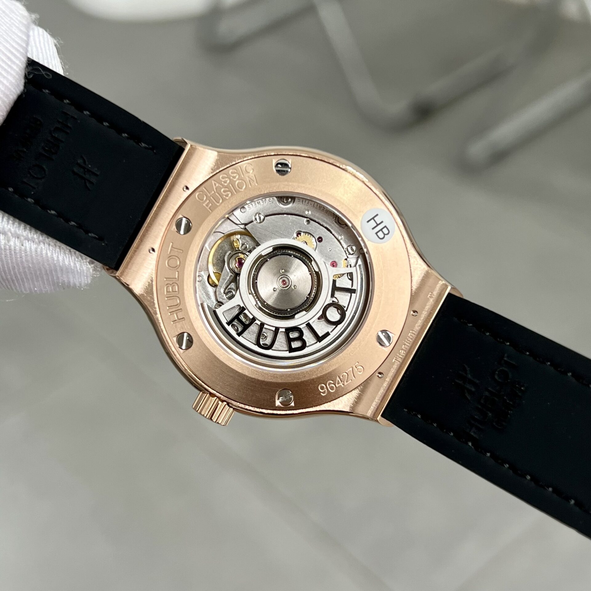 Hublot Replica Watch Classic Fusion King Gold With Diamonds Case HB Factory 38mm - Top club