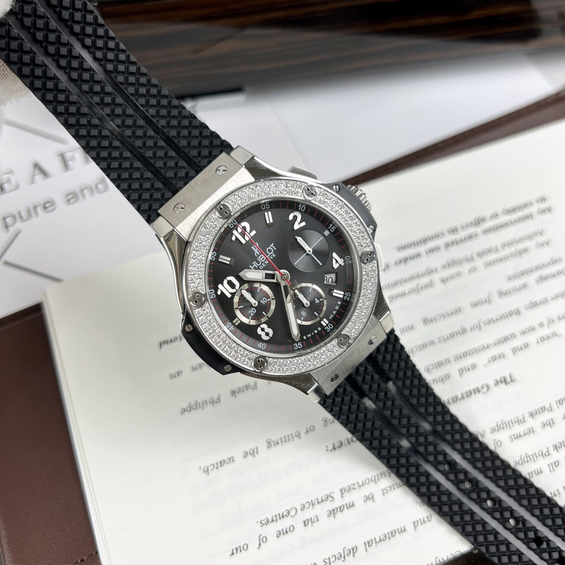 Hublot Replica Watch Big Bang Chronograph With Diamond Bezel 44mm - Elite Watch Atelier