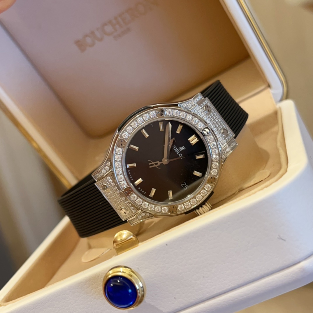 Hublot Classic 33mm High-End Women's Watch(1:1 replica) - Top club