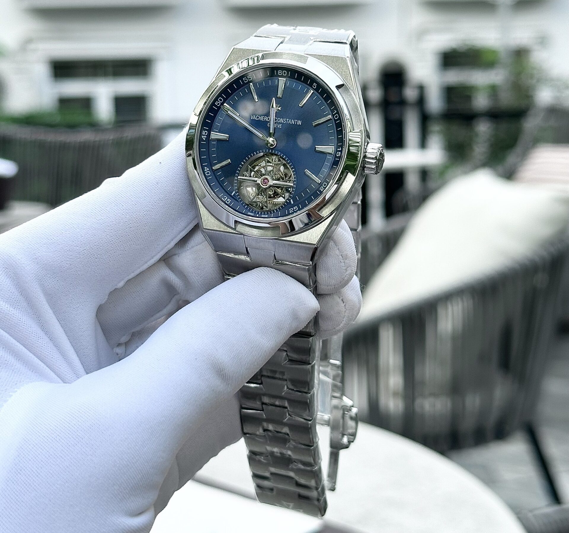 Vacheron Constantin Overseas Replica 1:1 Watch Tourbillon 6000v BBR 42.5mm - Elite Watch Atelier