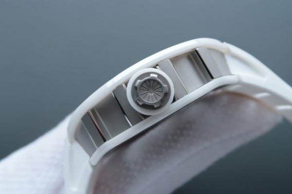 Replica Richard Mille RM052 White Ceramic Diamonds Skull Dial White Rubber Strap MIYOTA8215 - Top club