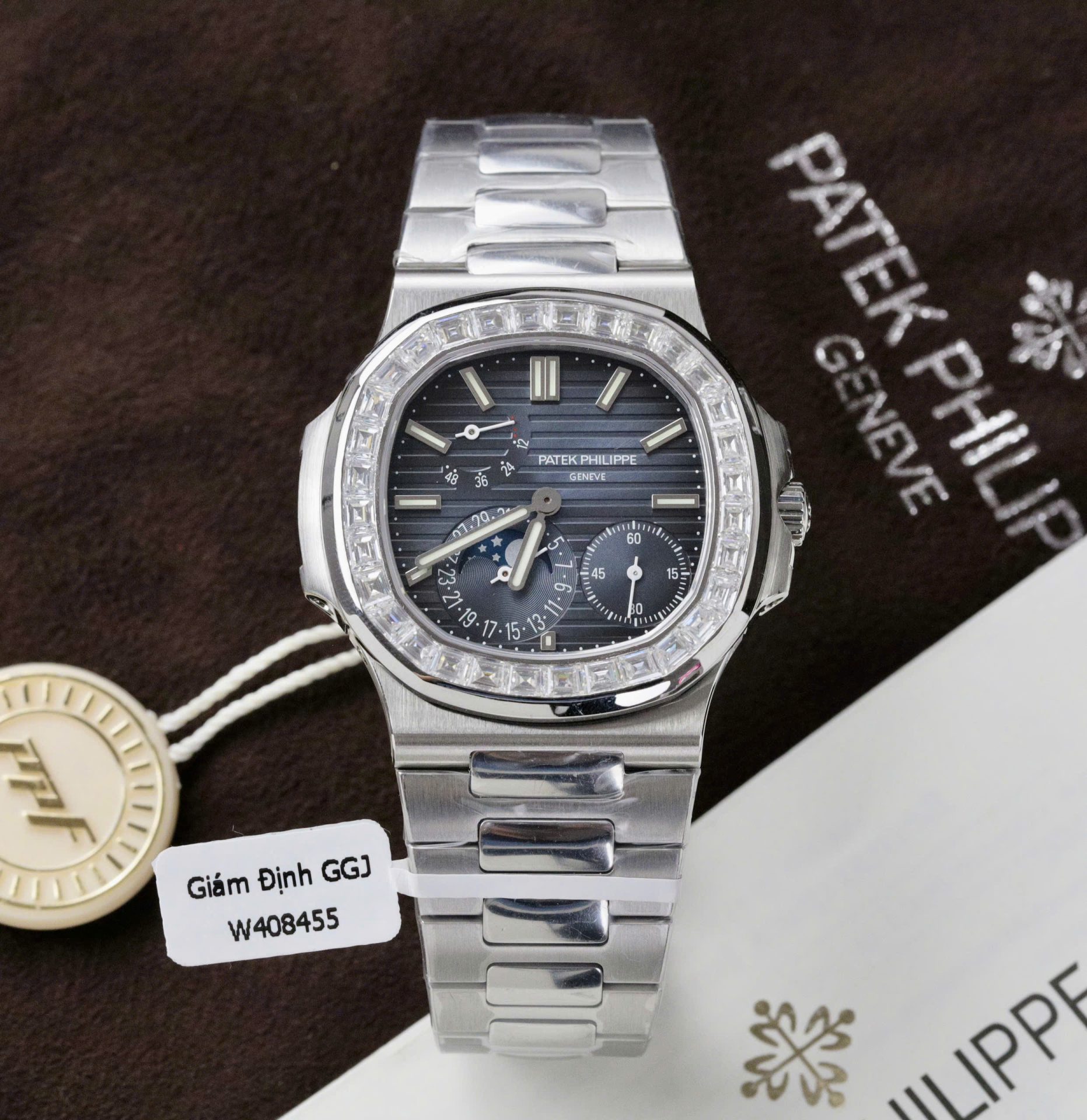 Patek Philippe Nautilus 5724G Refined Dial Replica Watch Custom Diamonds Moissanite Baguette 40mm - Elite Watch Atelier