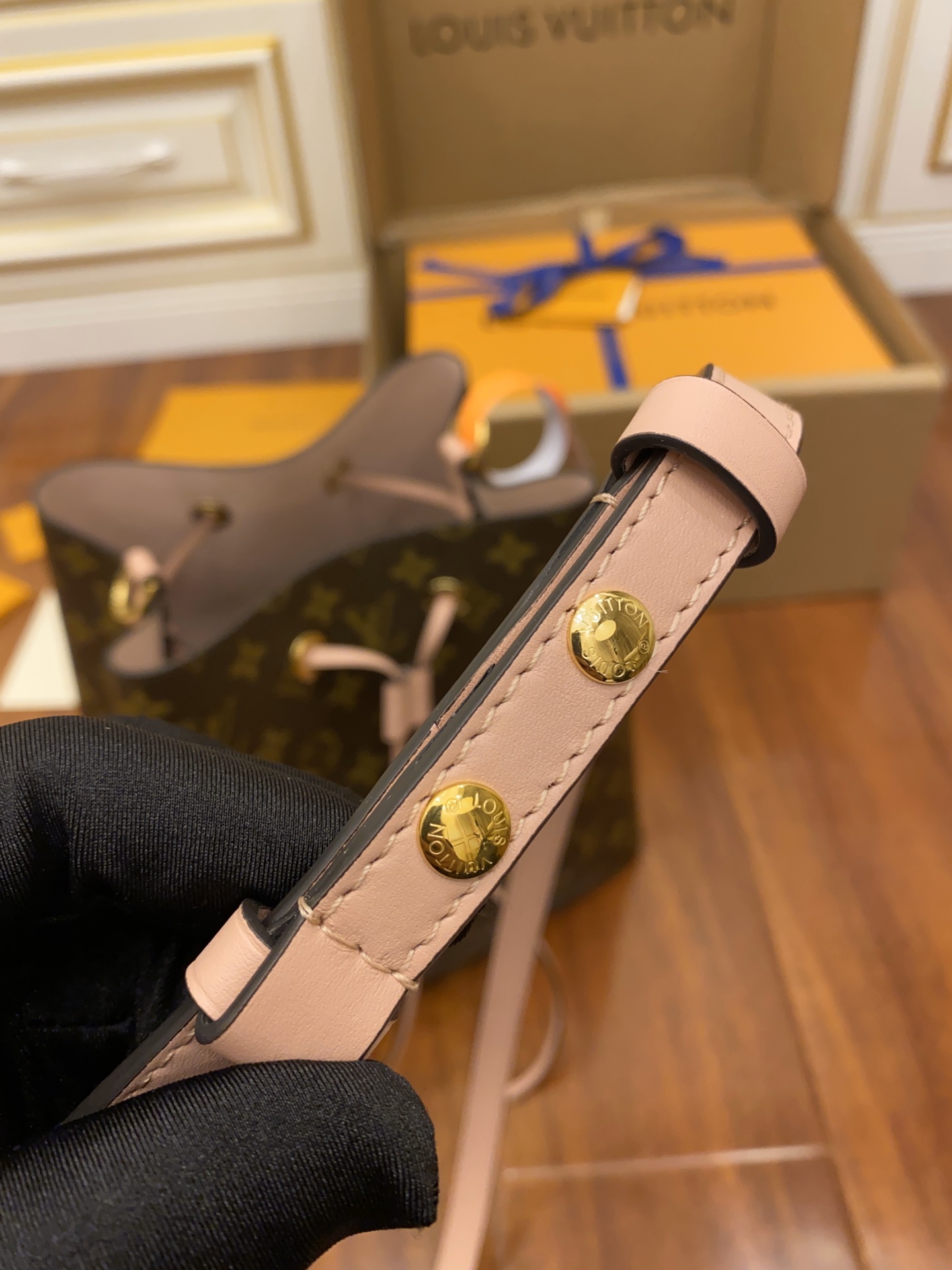 Louis Vuitton NeoNoe MM M440221:1High-quality replica