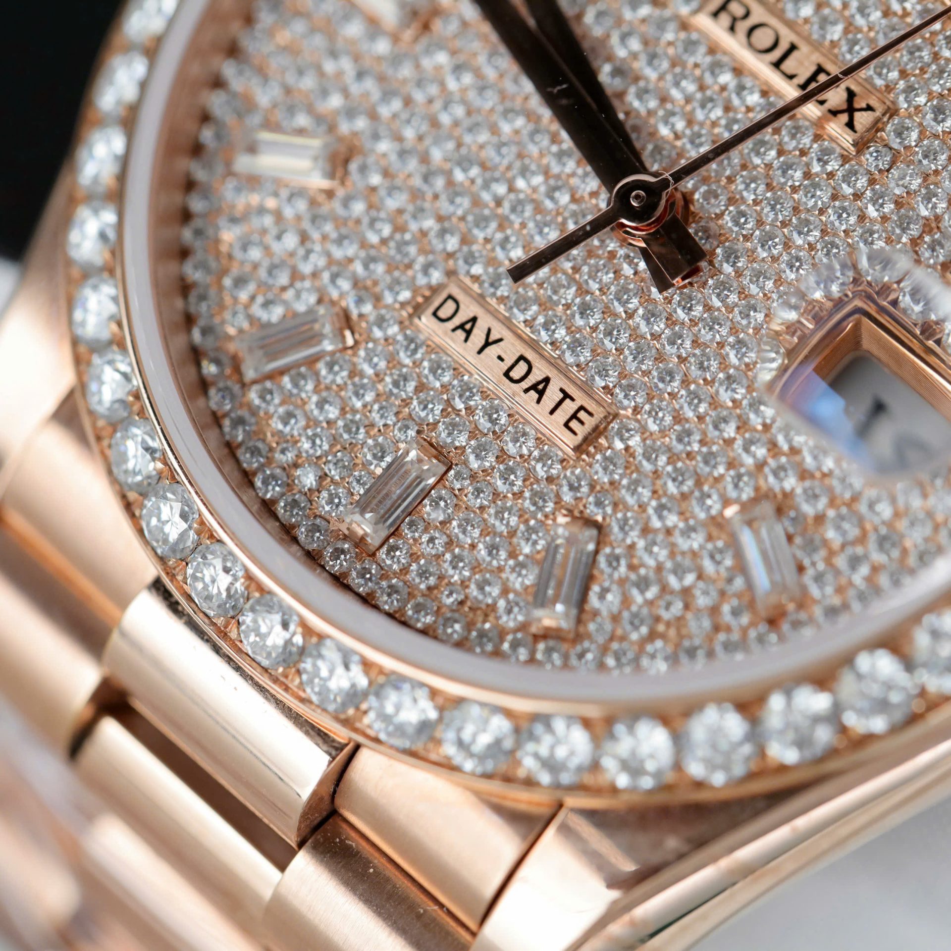 Rolex Day-Date Copies Watches 18K Rose Gold Wrapped + Moissanite Diamonds GM Factory 36mm - Top club