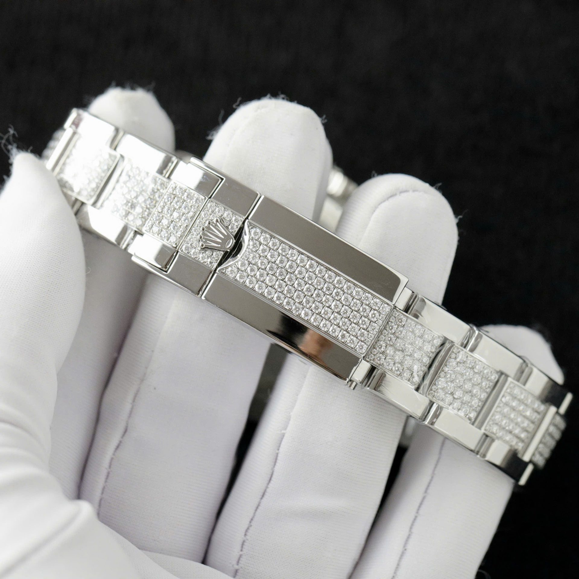 Rolex Daytona Eye Of The Tiger Replica Watch Diamonds Moissanite Hong Kong 40mm - Top club