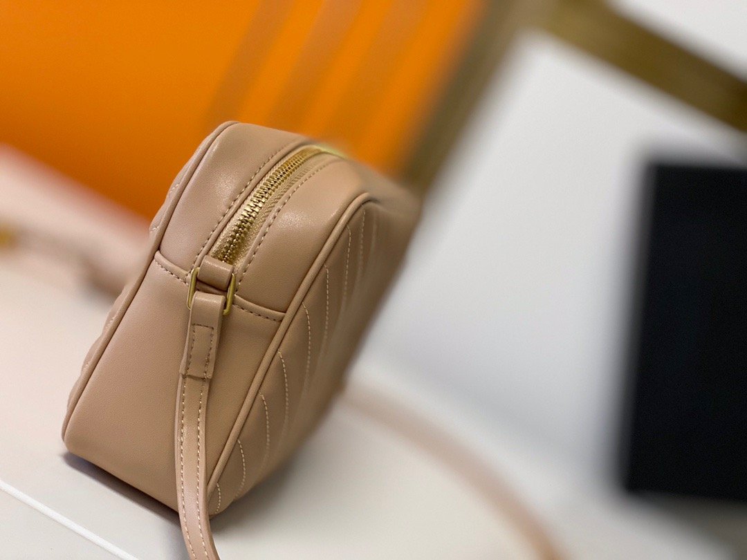 TO – Luxury Edition Bags SLY 0181:1High-quality replica