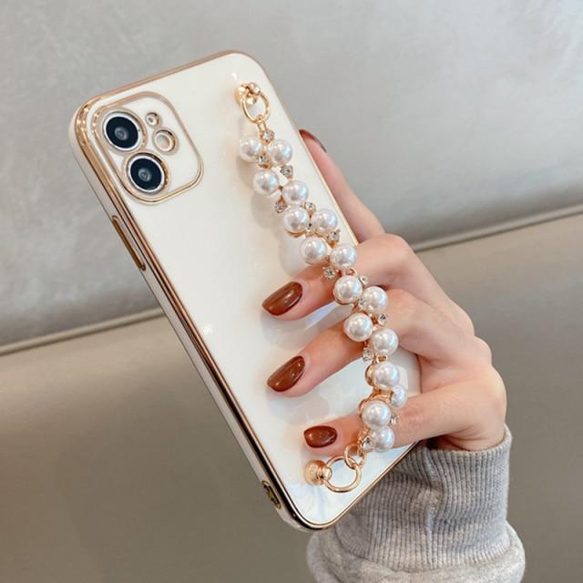 Gloss Pearl Chain iPhone Case - Wholesale & Influencer