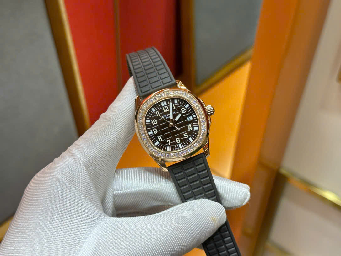 Patek Philippe Luxury Fake Watches Aquanaut 5067 Brown Rubber Strap Quartz Movement PPF Factory 35,6mm - Elite Watch Atelier