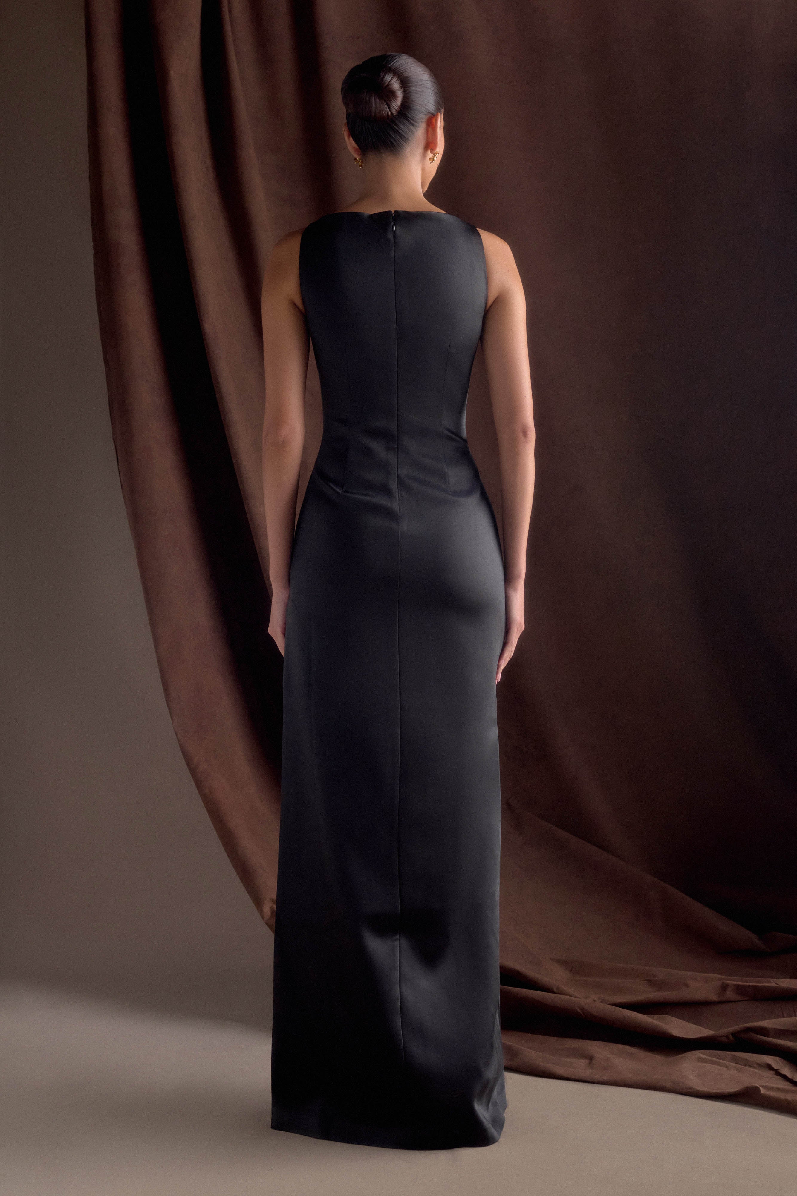 Violet Sleeveless Satin Maxi Dress - Black