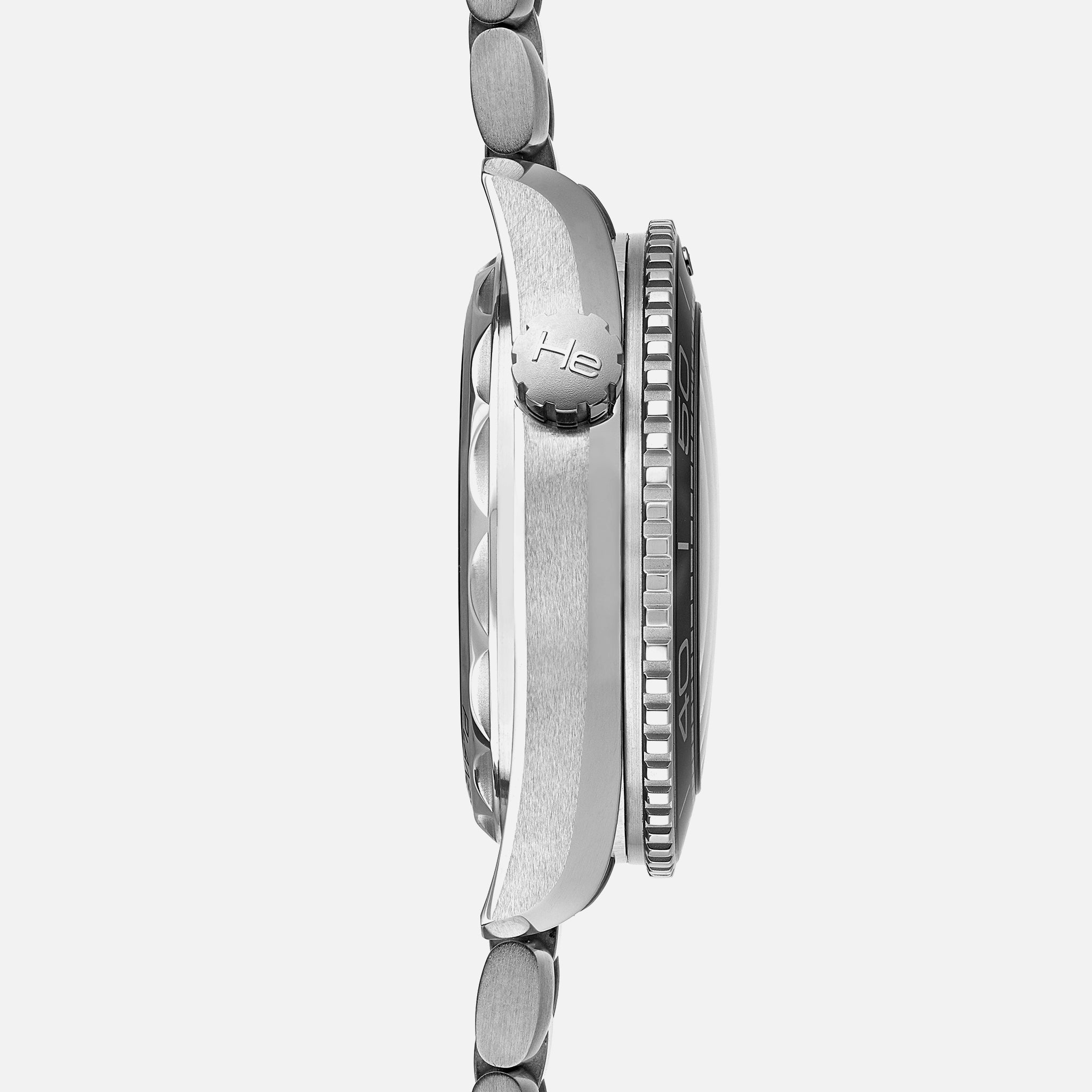 Seamaster Planet Ocean 600M Co-Axial Master Chronometer 43.5mm Black Dial On Bracelet(1:1 replica) - Top club