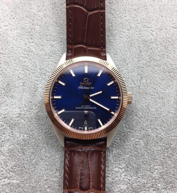 Replica Omega Globemaster Master Chronometer Blue Dial RG Bezel Leather Strap A8900 - Top club