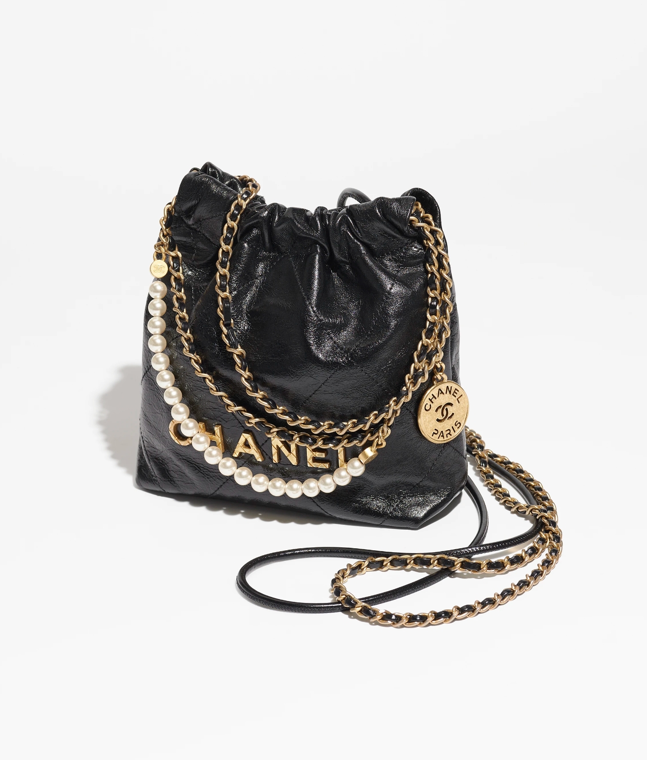CHANEL 22 MINI HANDBAG Shiny Crumpled Calfskin & Gold-Tone Metal Black1:1High-quality replica