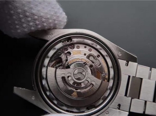 Replica Rolex Day-Date 40mm 228206 Noob Textured Ice Blue Dial Bracelet A3255 - Elite Watch Atelier
