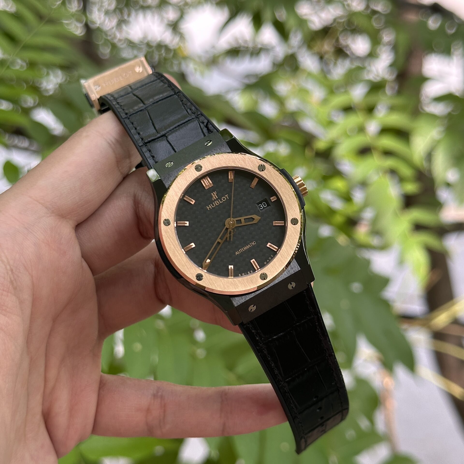 Hublot Classic Fusion Ceramic Carbon Demi Rose Replica 1:1 Watch JJZ 42mm - Elite Watch Atelier