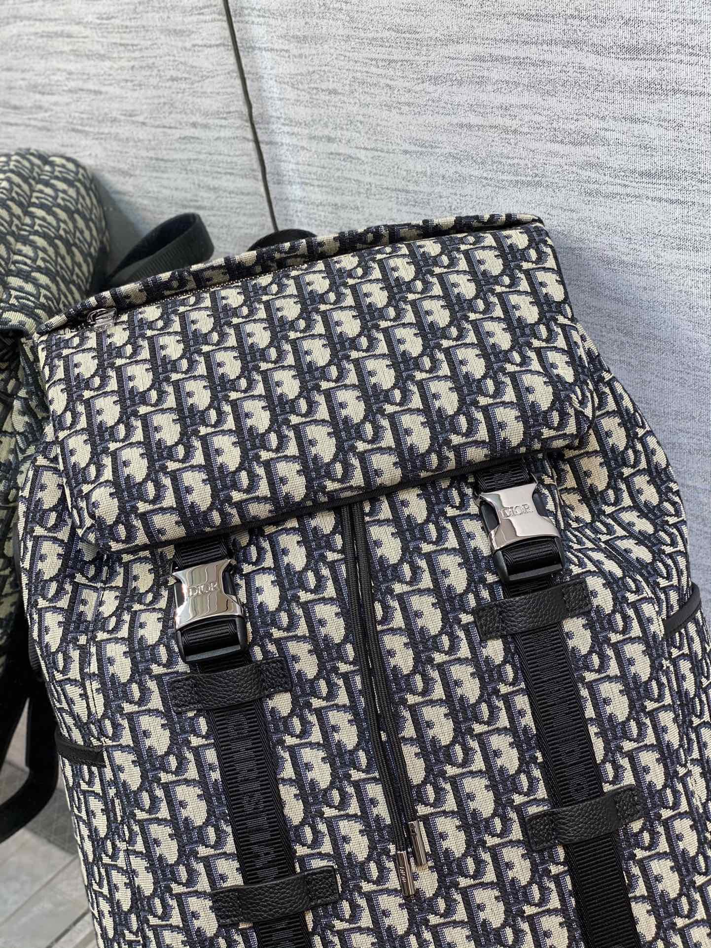 Explorer Backpack Beige/White/Black For Women‎ 16.5 in/ 42.5 cm CD 1ESBA152YKY_H27E1:1High-quality replica