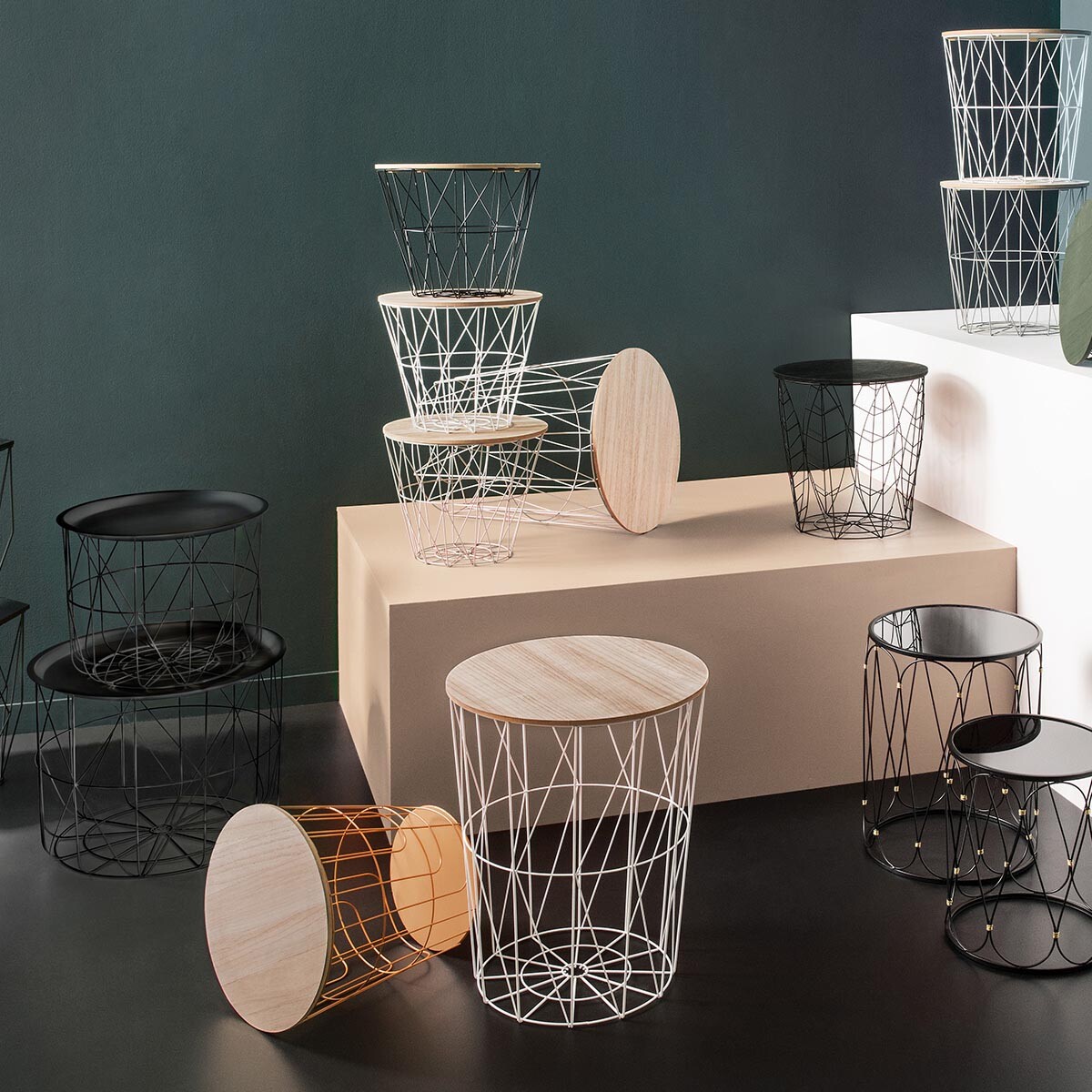 Side table "Kumi" White, D.47 cm