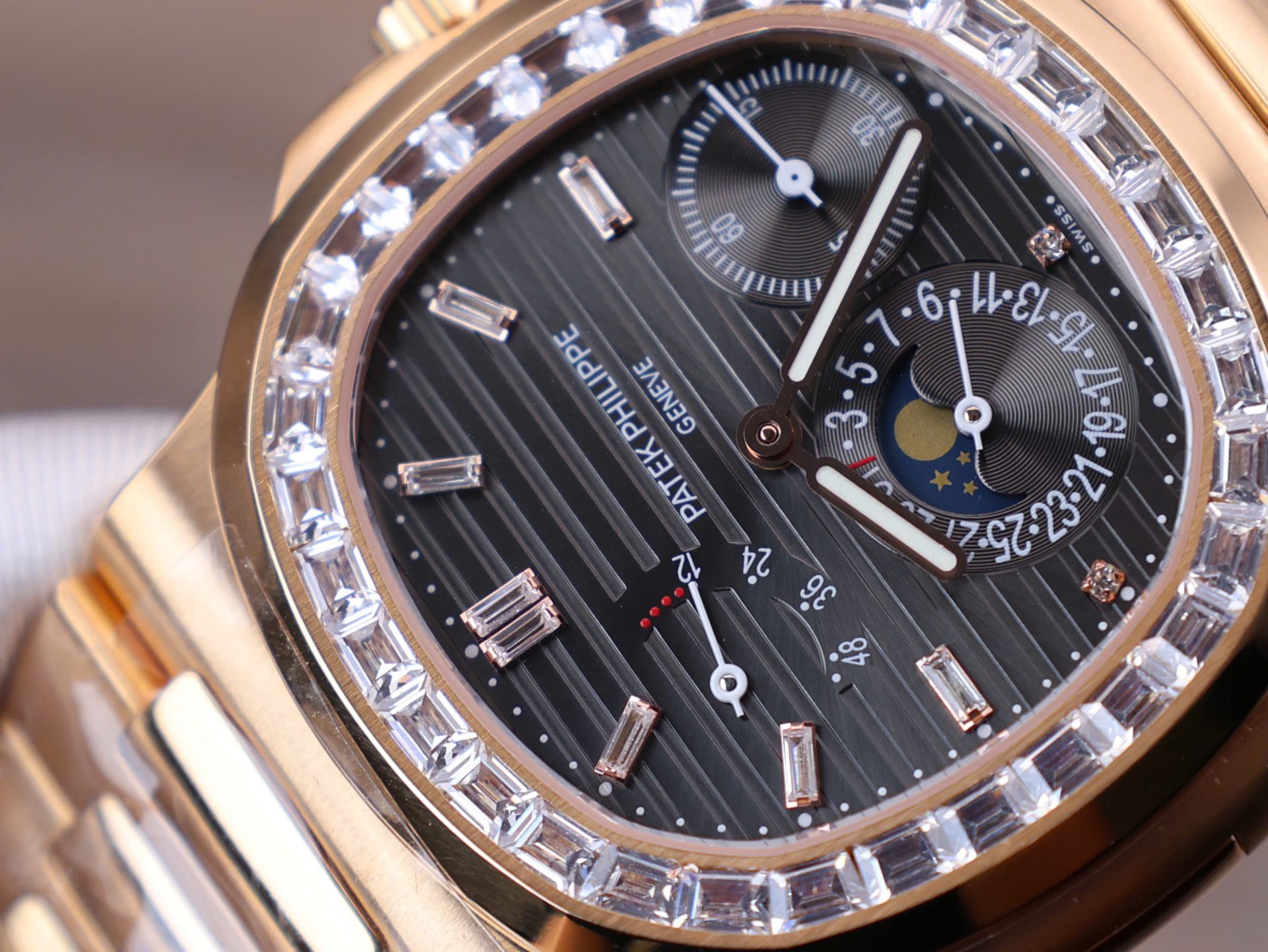 Patek Philippe Nautilus 5724R Replica Watch Custom Gold Wrapped GR Factory 40mm - Top club