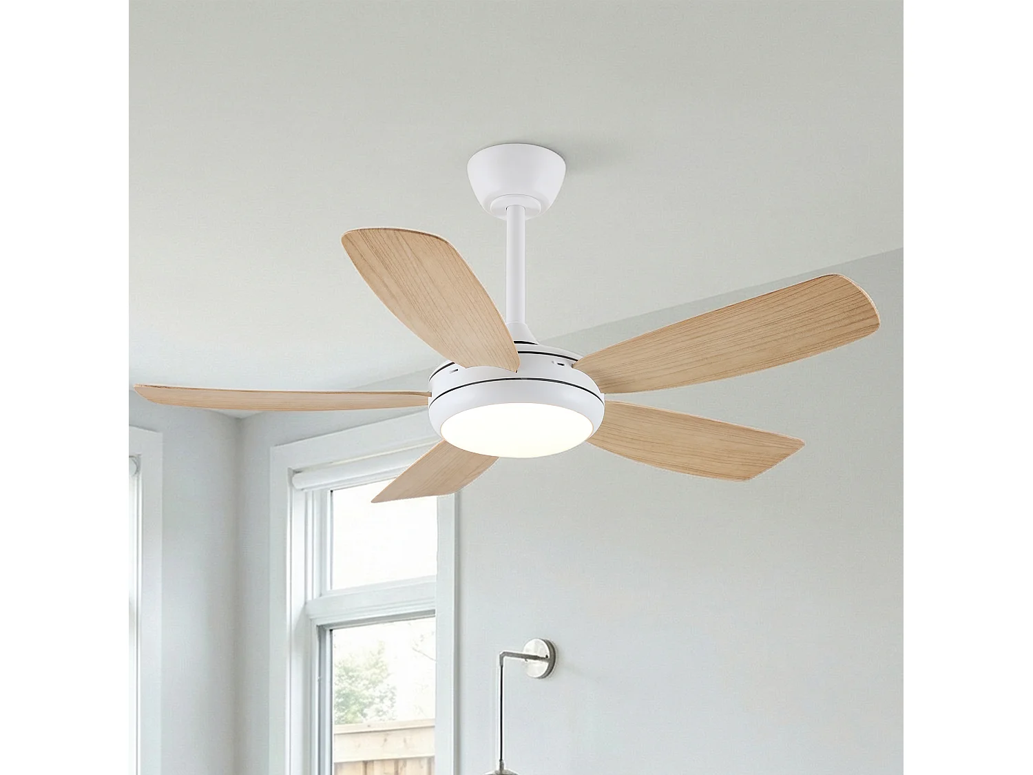 Parrot Uncle Ventilateur 107 cm avec surfaces blanches encadrées par des LED
