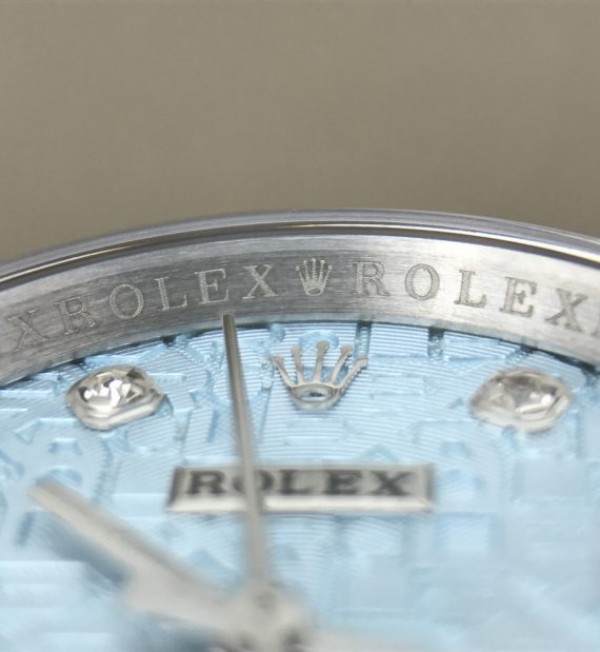 Replica Rolex DateJust 31mm Diamonds Bezel/Markers Blue Textured Dial A2235 - Top club