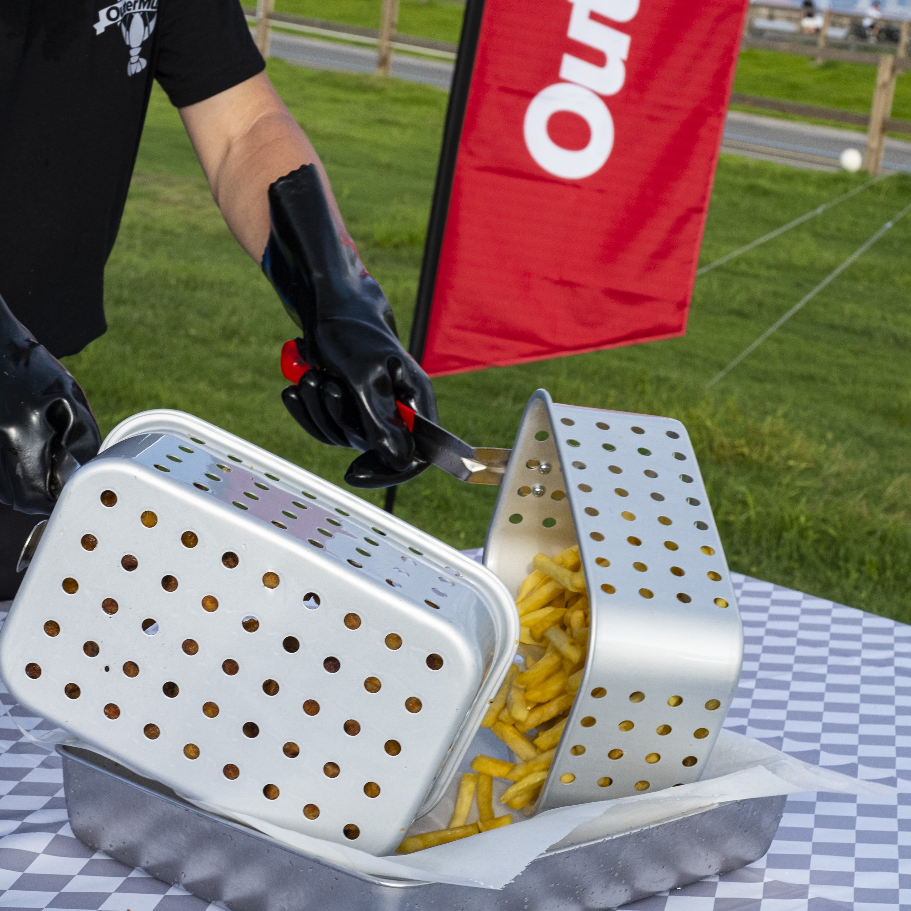OuterMust 58,000 Propane BTU Fish Fryer, Outdoor Deep Fryer Ideal for Cooking Seafood, Chicken Wings, French Fries