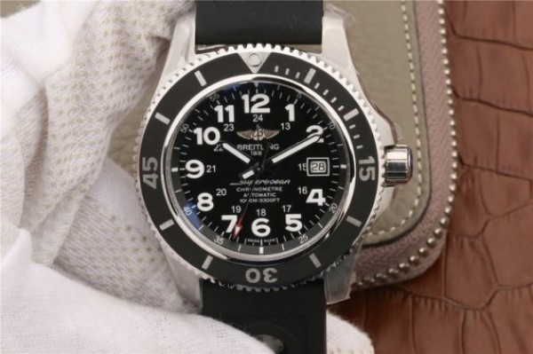 Replica Breitling SuperOcean  II 44mm GF Black Dial Black Rubber Strap A2824 - Top club