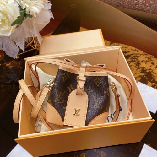 SHOULDER BAGS – Premium Quality Designer Bags1:1High-quality replica
