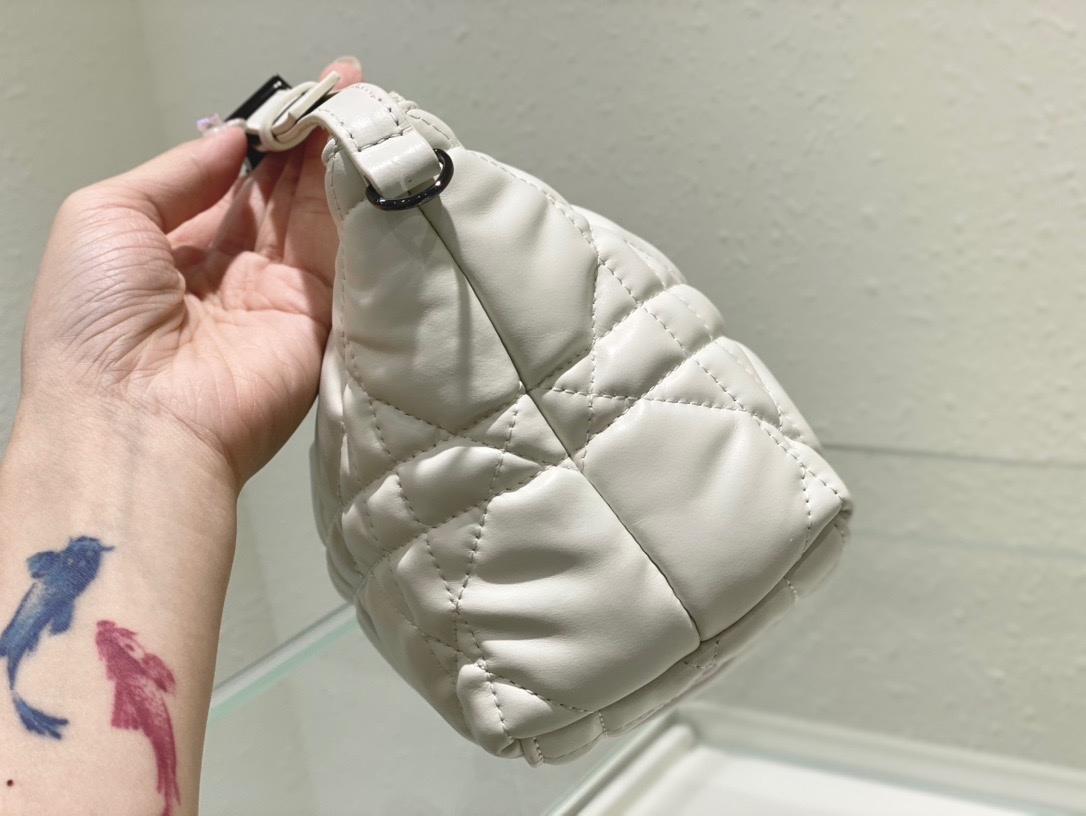 Christian Dior Medium DiorTravel Nomad Pouch White, For Women, Women’s Handbags 8.5in/22cm CD S5554BMIG_M0301:1High-quality replica