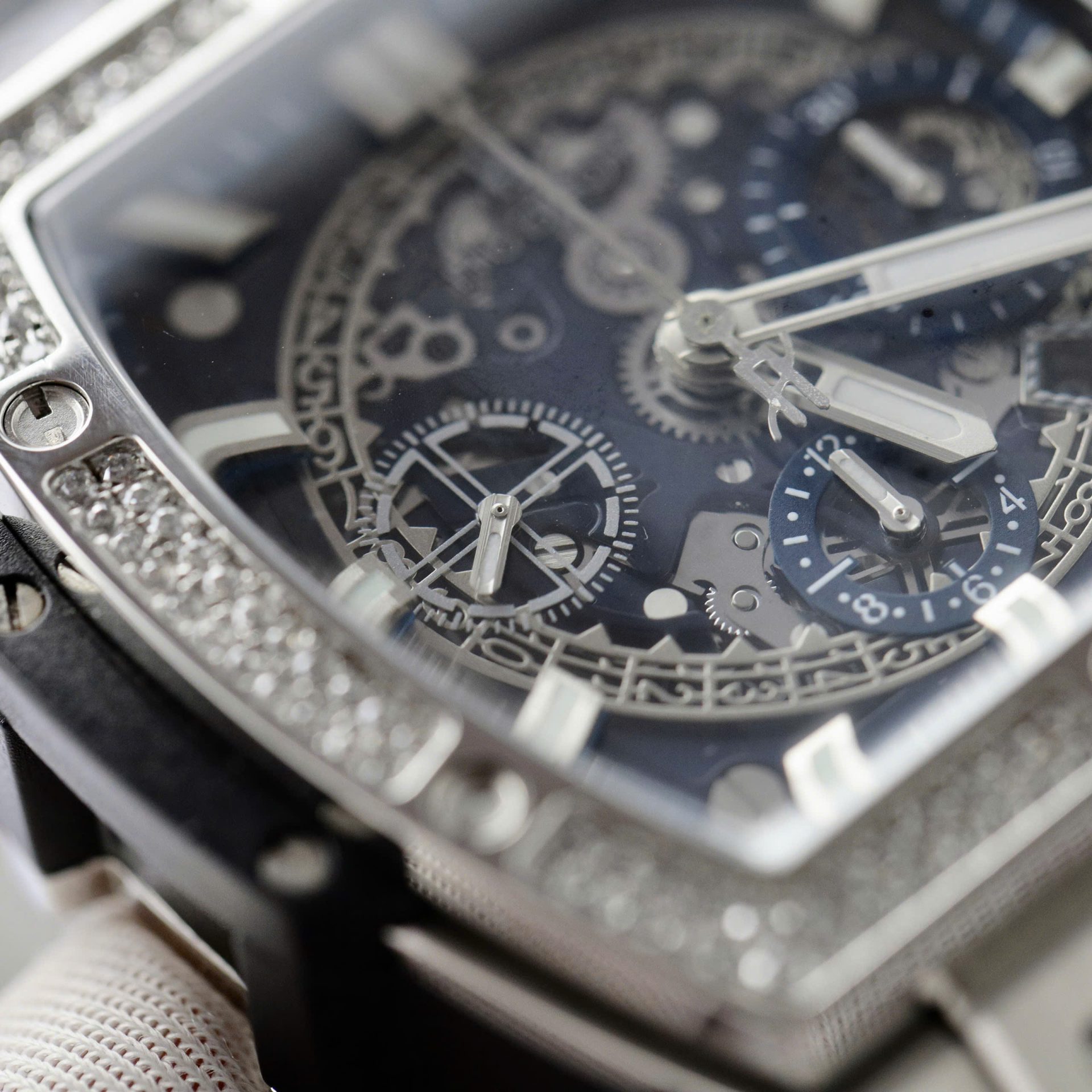Hublot Spirit Of Big Bang Titanium Dial Blue Custom Moissanite Diamonds Hong Kong 42mm - Top club