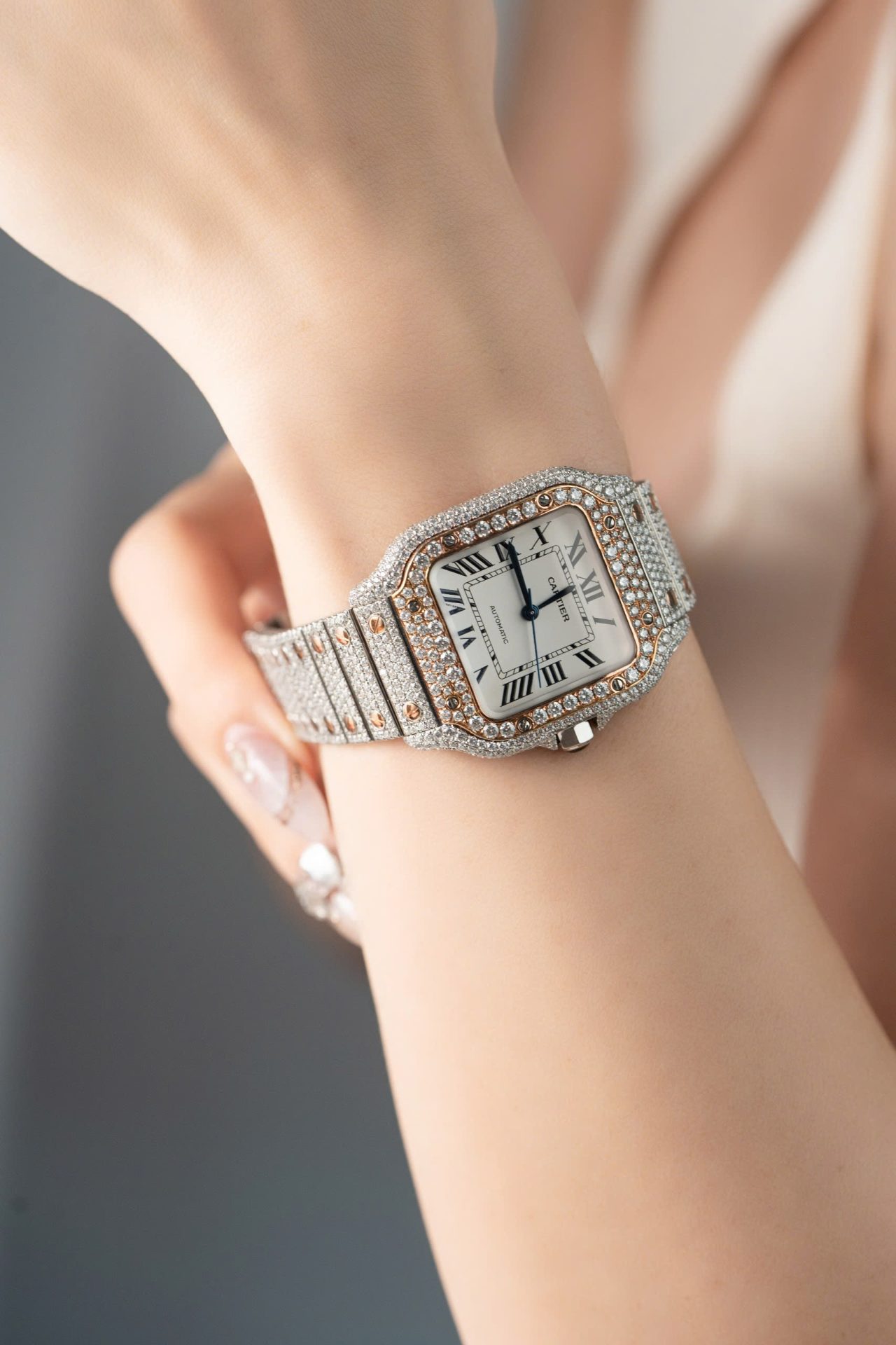 Cartier Santos Replica Watch With Full Diamond Moissanite Hong Kong 35mm - Top club