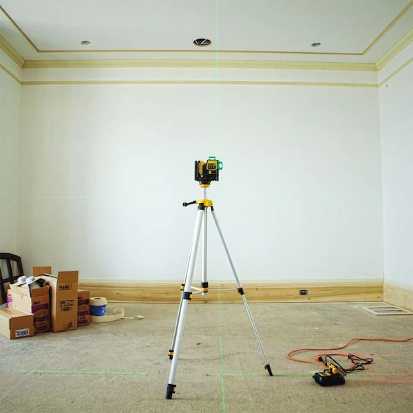 12V MAX Lithium-Ion 100 ft. Green Self-Leveling 3-Beam 360 Degree Laser Level with 2.0Ah Battery, Charger and Case - Image 12