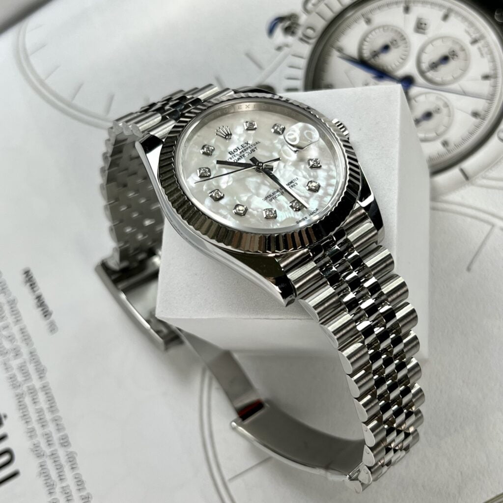 Rolex Replica Watch DateJust Dial Mother Of Pearl Moissanite Diamonds 41mm - Elite Watch Atelier