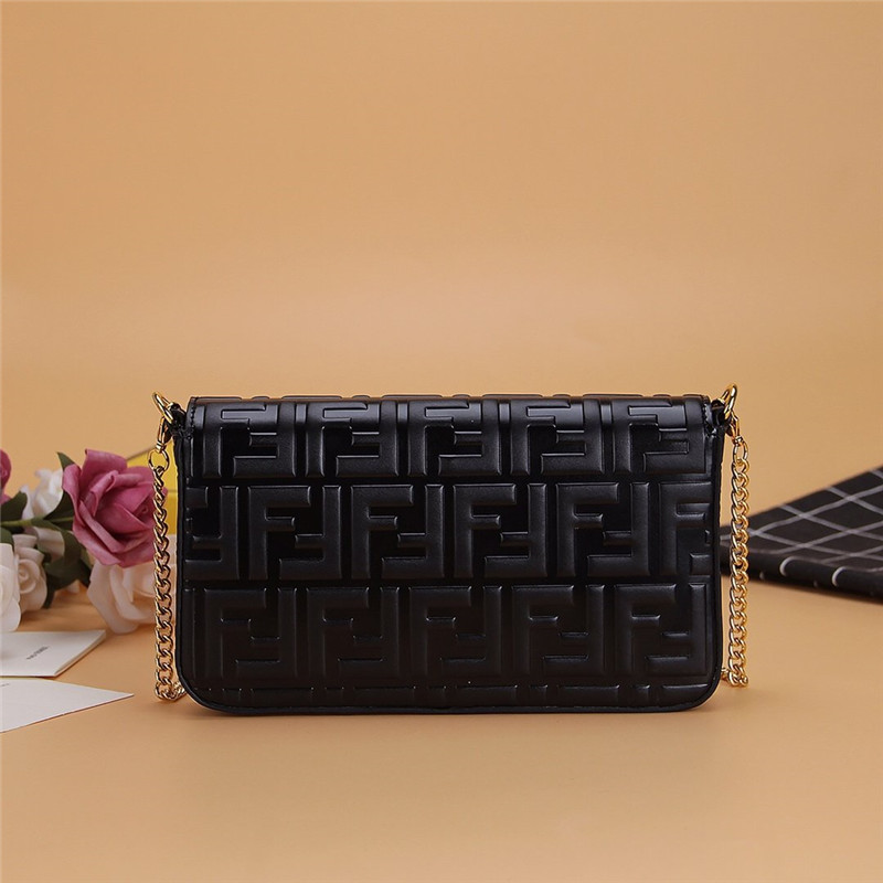 Fendi three-piece wallet - Replicaclubs