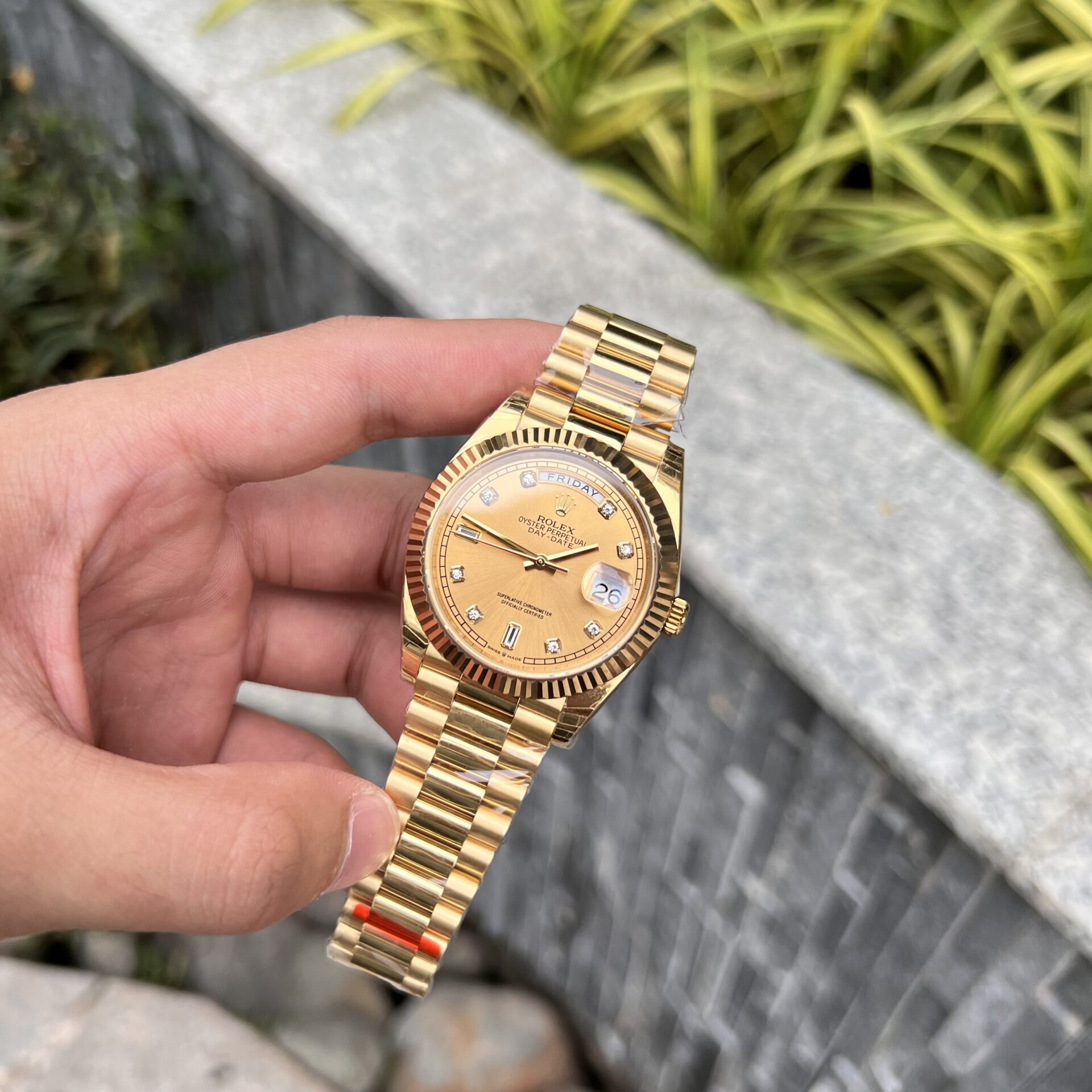 Rolex Day-Date Replica 1:1 Watch Champagne Dial Jubilee Strap 40mm - Elite Watch Atelier