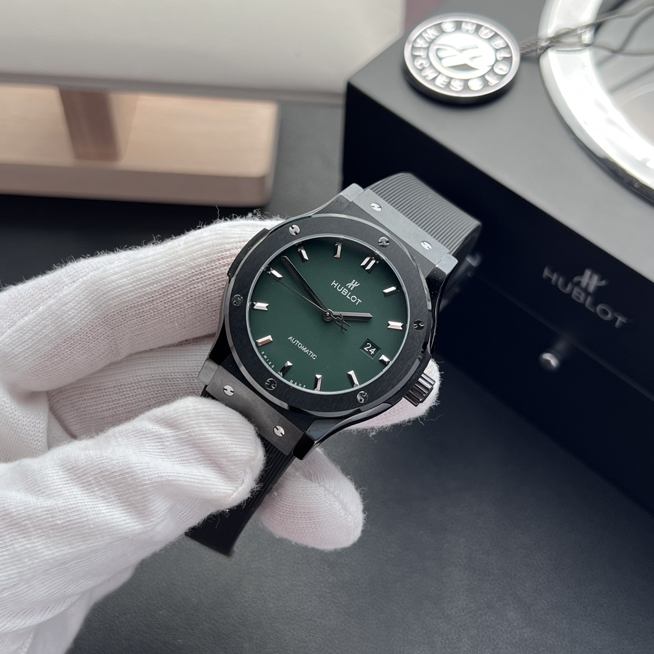 Hublot Replica 11 Watch Classic Fusion Ceramic Green Dial Rubber Strap JJZ 42mm - Top club