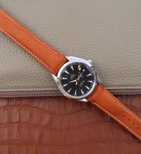 Replica Omega XF Aqua Terra 15,000 Gauss Anti-Magnetic Leather Strap A8500 - Top club